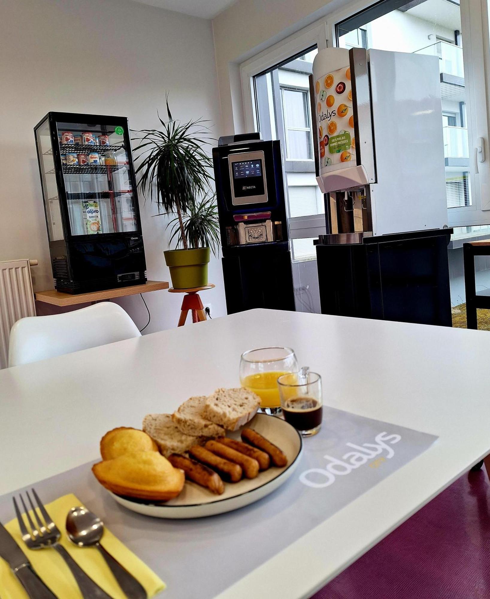 Appart Hotel Odalys City Metz Manufacture Экстерьер фото